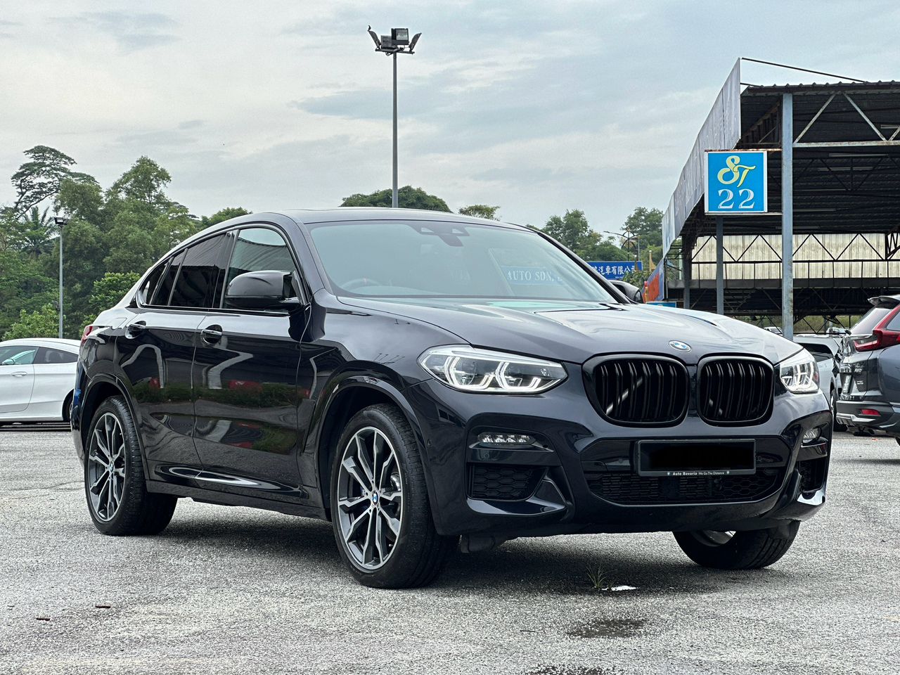 BMW X4 2025 Price Malaysia, February Promotions & Specs