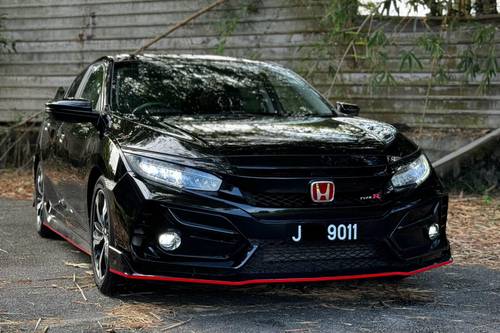 Old 2017 Honda Civic 1.5 TC-P