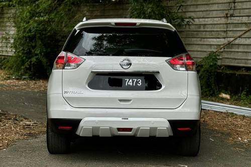 Second hand 2018 Nissan X-Trail 2.0L FWD 