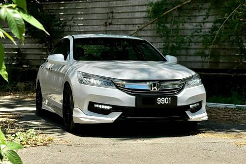 Old 2016 Honda Accord 2.4 VTi-L Advance