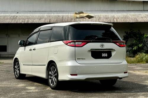 Second hand 2017 Toyota Estima 2.4 