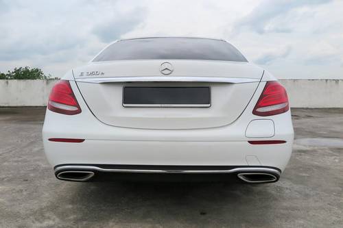 Old 2017 Mercedes Benz E-Class Saloon E 350 e AMG Line