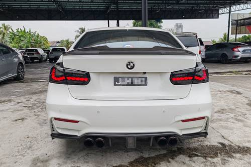 Second hand 2012 BMW 3 Series Sedan 328i 