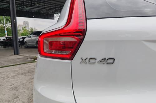 Second hand 2021 Volvo XC40 T5 