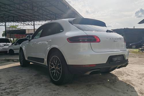 Used 2016 Porsche Macan Standard