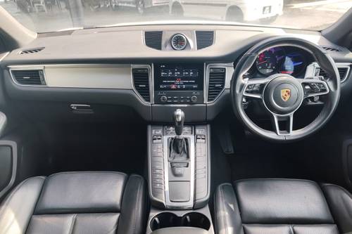 Used 2016 Porsche Macan Standard