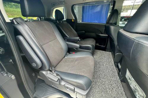 Used 2013 Toyota Estima 2.4