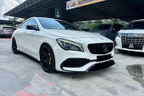 Terpakai 2016 Mercedes Benz CLA-Class Coupe 200 AMG Line untuk Dijual