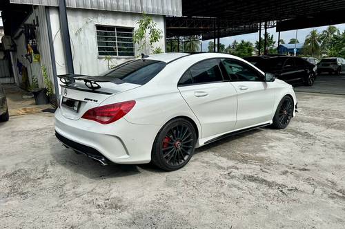 2014 Mercedes Benz CLA-Class Coupe 45 AMG 4MATIC Terpakai