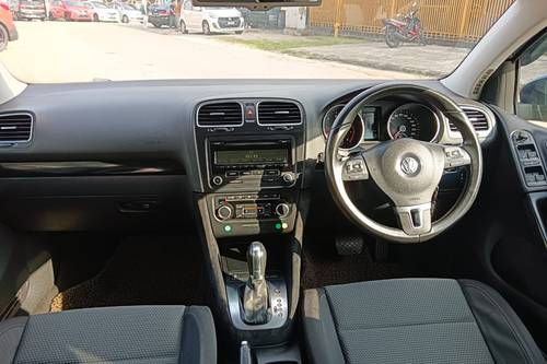 2012 Volkswagen Golf 1.4L TSI R-Line Terpakai