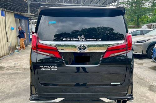 Second hand 2018 Toyota Alphard 2.5 SC 