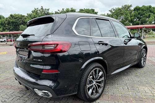 2020 BMW X5 xDrive45e M Sport Terpakai