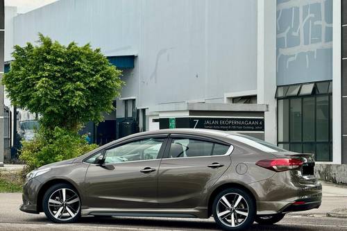 Terpakai 2017 Kia Cerato 1.6 SX untuk Dijual