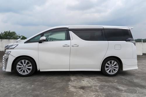 2016 Toyota Vellfire 2.5L Terpakai