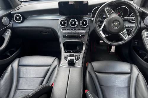 2017 Mercedes Benz GLC-Class 250 4Matic AMG Line Terpakai