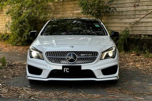 2016 Mercedes Benz CLA-Class Coupe 180 Terpakai