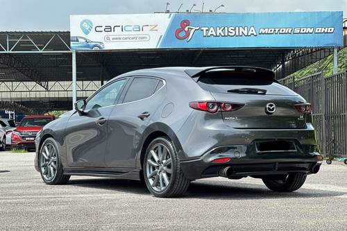 Terpakai 2021 Mazda 3 Hatchback 2.0L High Plus untuk Dijual