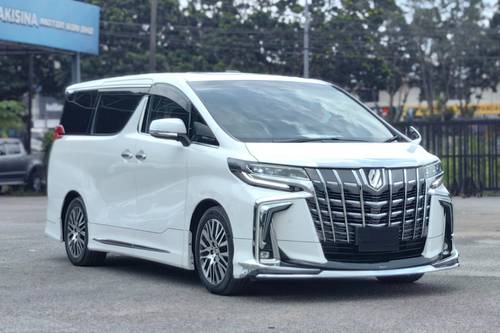 2019 Toyota Alphard 2.5 SC Terpakai