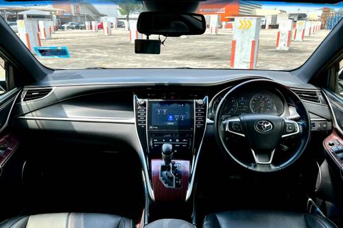 2014 Toyota Harrier 2.0T Premium  lama