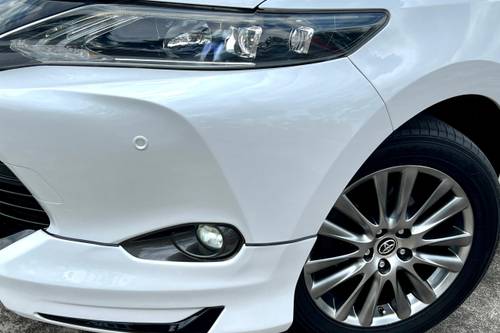 2014 Toyota Harrier 2.0T Premium Terpakai