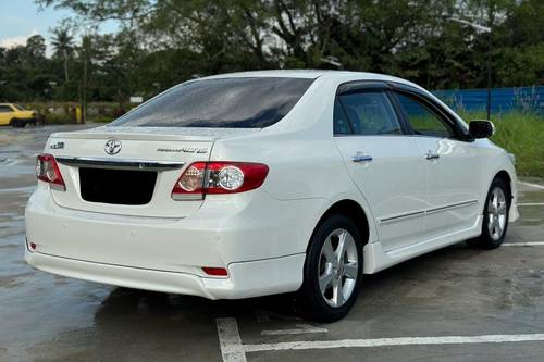 2013 Toyota Corolla 1.8G  lama