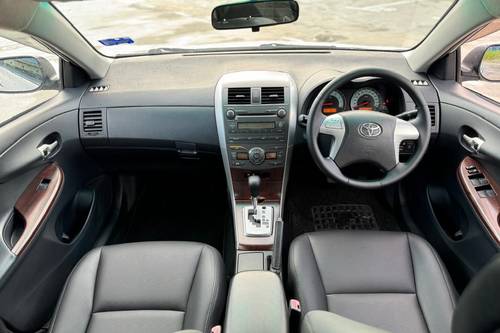 2013 Toyota Corolla 1.8G Terpakai