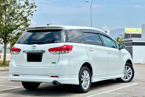 2012 Toyota Wish 1.8 S Terpakai