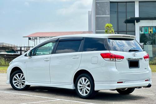 Second hand 2012 Toyota Wish 1.8 S 