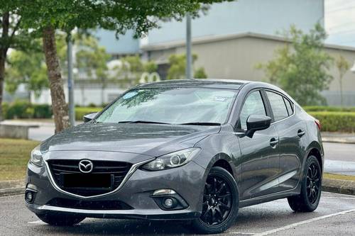 2016 Mazda 3 Sedan 2.0L High Terpakai