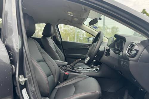 2016 Mazda 3 Sedan 2.0L High Terpakai