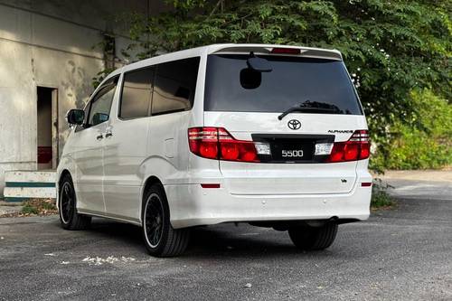 Second hand 2005 Toyota Alphard 3.0 V6 