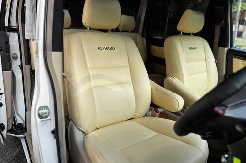 Used 2005 Toyota Alphard 3.0 V6