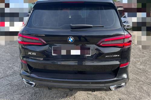 Second hand 2020 BMW X5 xDrive45e M Sport 