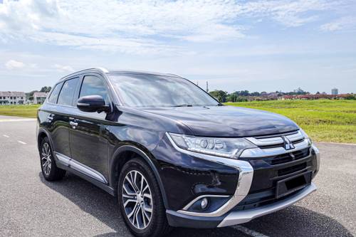 Second hand 2019 Mitsubishi Outlander 2.0 L 