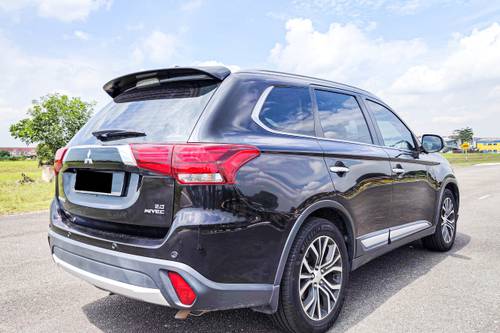 Terpakai 2019 Mitsubishi Outlander 2.0 L untuk Dijual