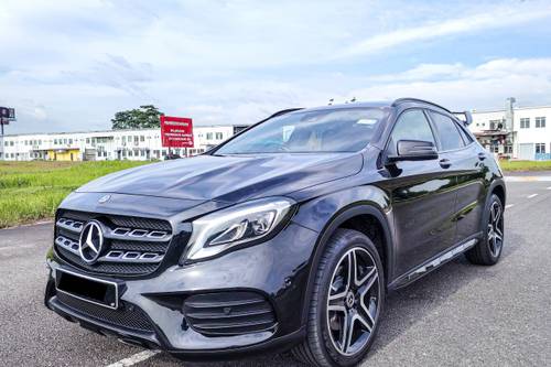 2019 Mercedes Benz GLA-Class 250 4MATIC AMG Line Terpakai