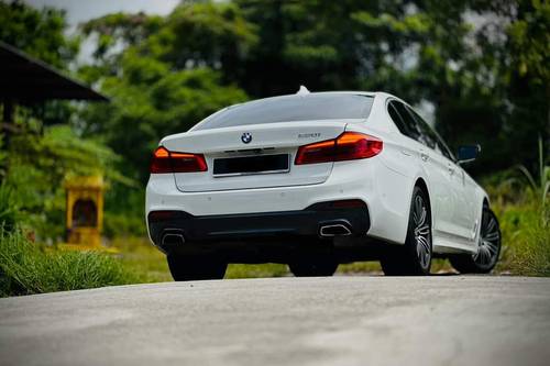 Second hand 2019 BMW 5 Series Sedan 530i M Sport 