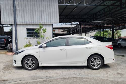 2015 Toyota Altis 1.8 G Terpakai