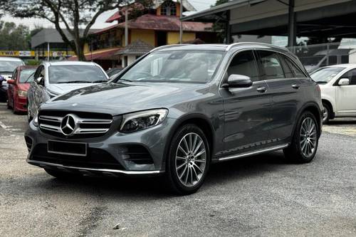 2017 Mercedes Benz GLC-Class 250 4Matic AMG Line  lama