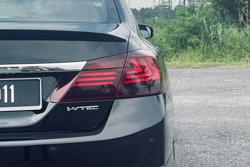 Old 2015 Honda Accord 2.0 VTi-L