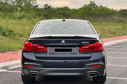 Second hand 2018 BMW 5 Series Sedan 530i M Sport 