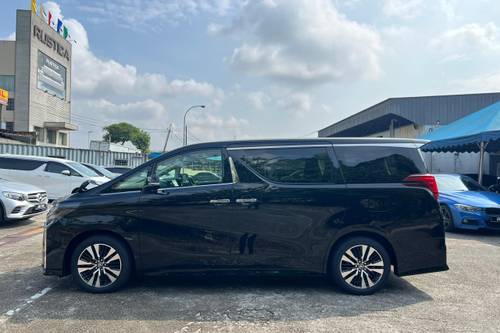 2021 Toyota Alphard 2.5 SC Terpakai