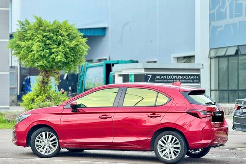 Second hand 2022 Honda City 1.5L V 