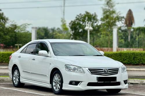 Terpakai 2010 Toyota Camry 2.0L GX untuk Dijual