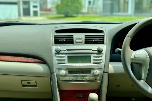 2010 Toyota Camry 2.0L GX Terpakai