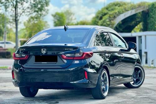 Second hand 2021 Honda City 1.5L V 