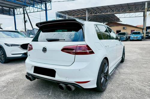 2016 Volkswagen Golf R R Performance Package  lama