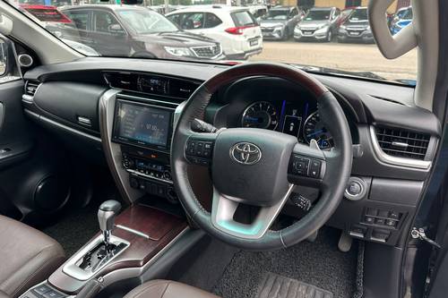 Second hand 2019 Toyota Fortuner 2.4 VRZ AT 4x4 