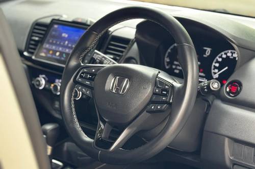 2022 Honda City Hatchback 1.5L V Sensing Terpakai