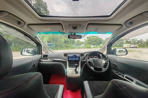 2014 Toyota Vellfire 2.4Z Terpakai